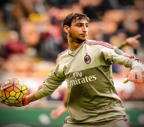 关键先生！沃尔什进入首发后&绿军近10战8胜2负（沃尔什上位首发，绿军近10场豪取8胜2负）