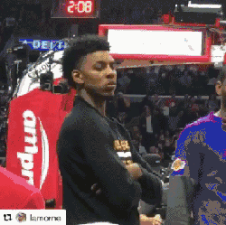 海港发布官方Vlog：旧将奇塔迪尼重回浦东足球场（海港推出官方Vlog：昔日旧将奇塔迪尼重返浦东足球场）