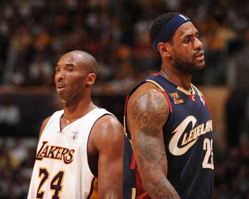 足球国足内部比赛数据曝光，多项指标提升（国足队内比赛数据披露，多项指标上扬）