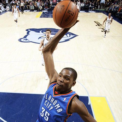 中超联赛总结：积分榜前三分析,（中超赛季回顾：积分榜前三队深度解读）