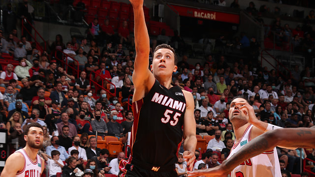 每体：马尔科姆佣金案已开始审理，多位前巴萨高管接受讯问（每体：马尔科姆佣金案开庭，数名前巴萨高管被问询）