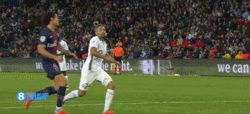 米体：邓弗里斯预计12月中旬回归；姆希塔良、达米安接近复出