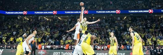 替补球员上场即完成制胜球（替补登场瞬间打入致胜一球）